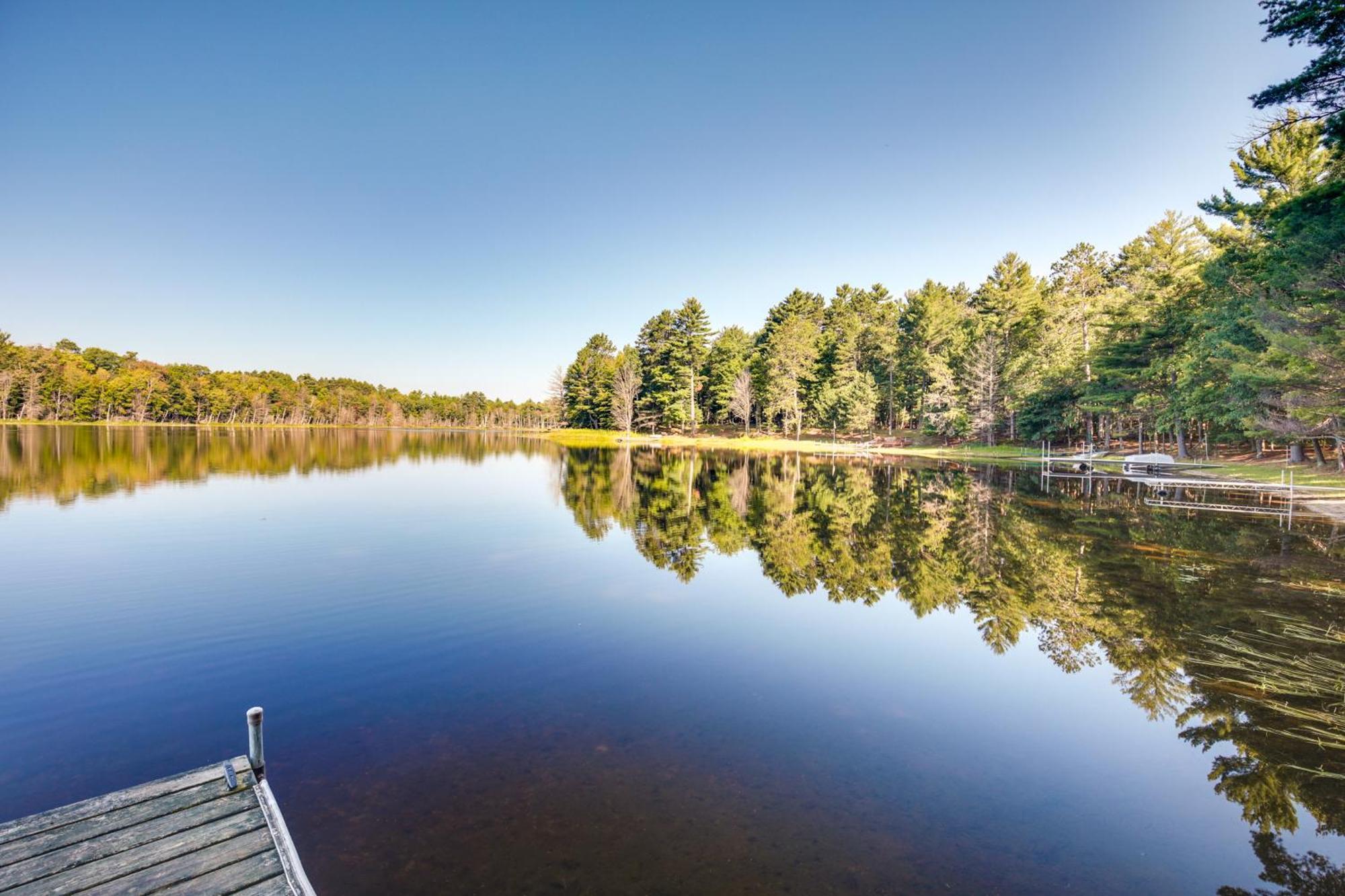 Serene Woodruff Cottage Lakefront Access! Экстерьер фото